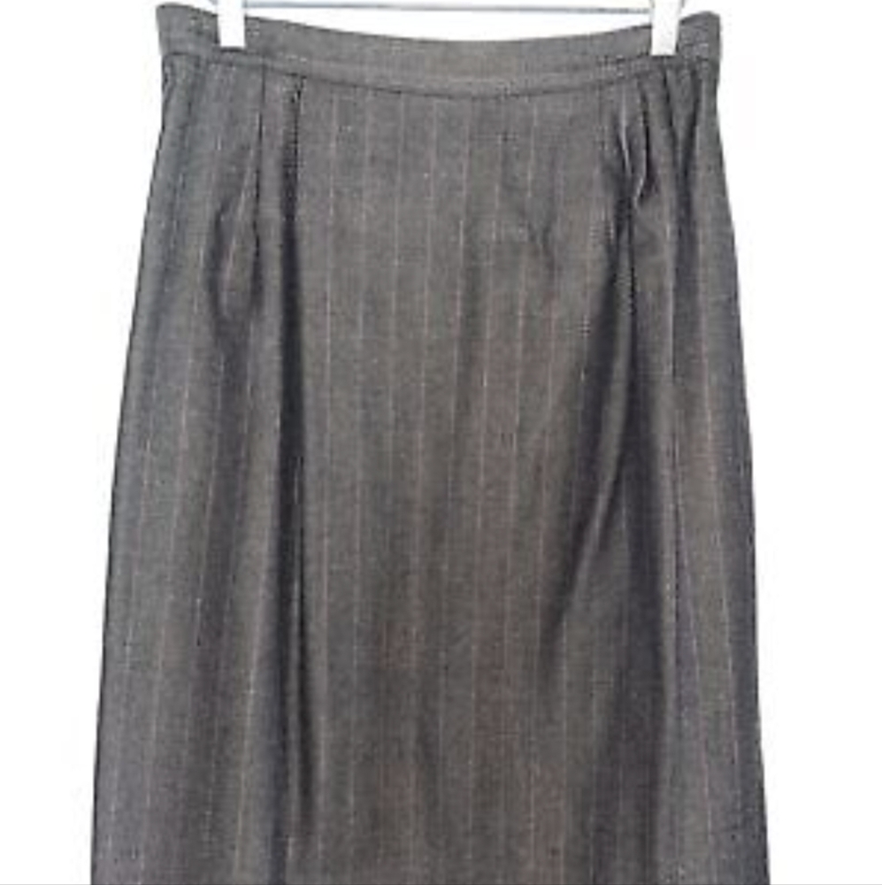 Harve Bernard Gray Pinstripe Wool A Line Skirt Size 12